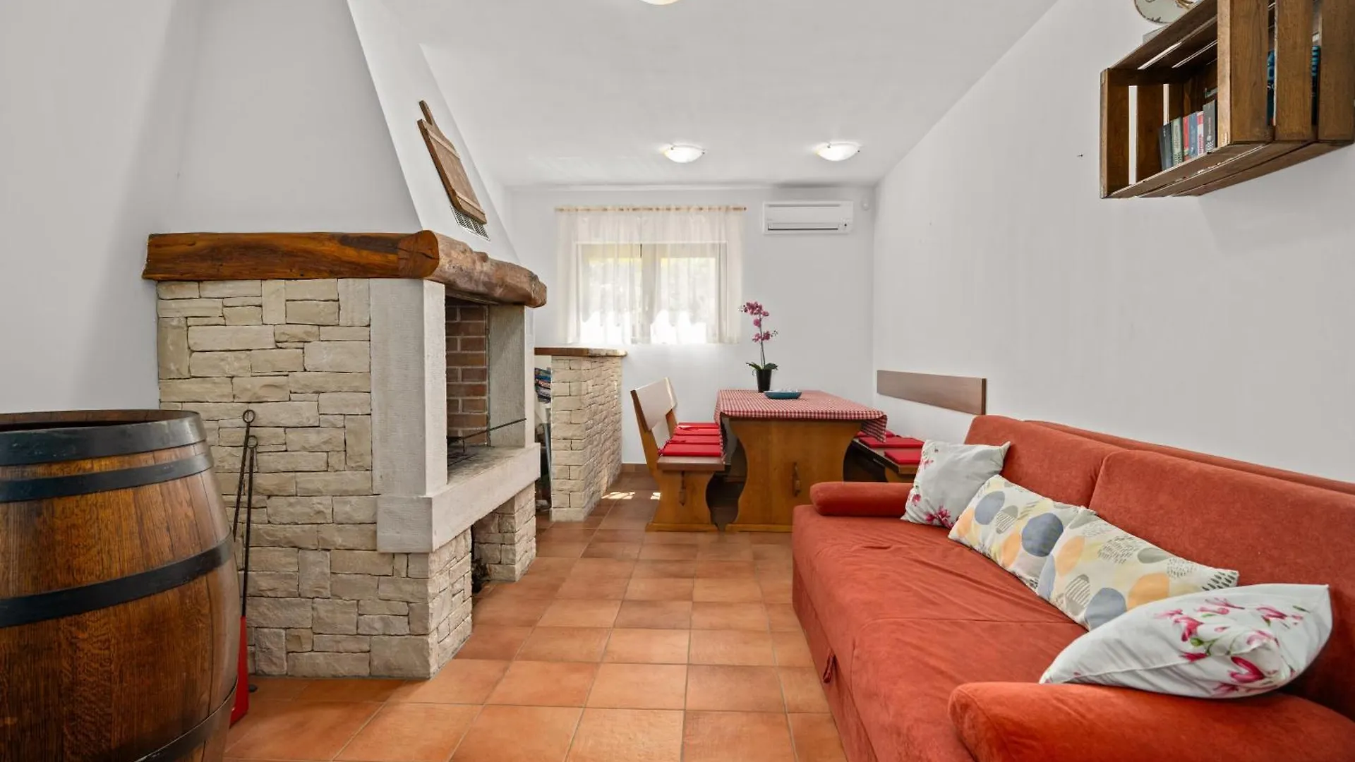 Radmani Villa Nina 0*,  קרואטיה